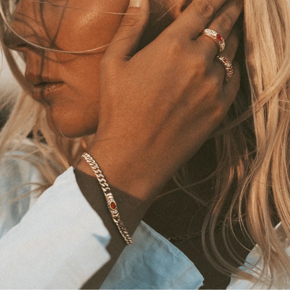 **NIB** Raena Stones (Cadena) Bella Bracelet - Gold/Red - Picture 5 of 10